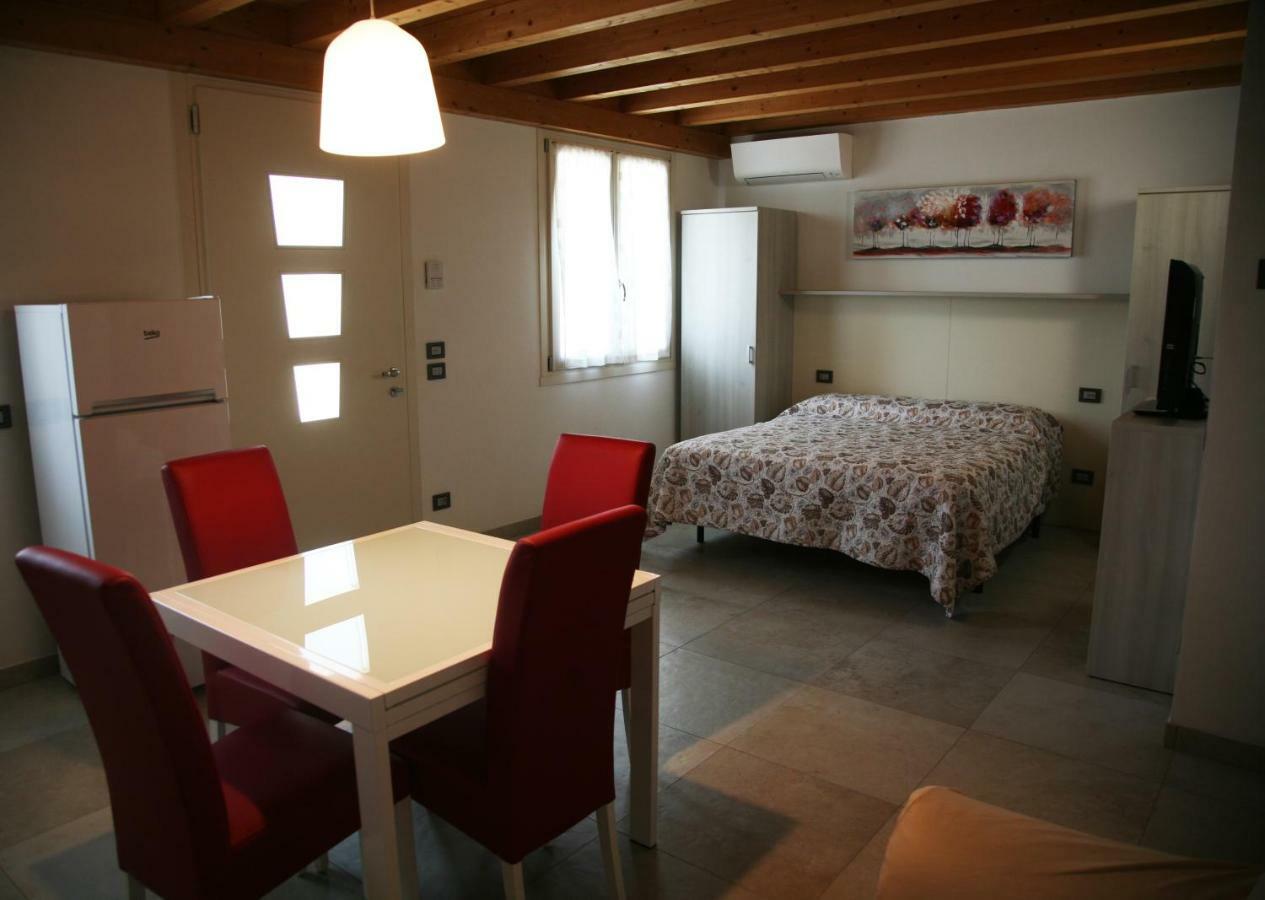 Ca' Vittori Hotel Valeggio sul Mincio Ngoại thất bức ảnh